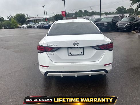 Used 2025 Nissan Sentra SV w/ All-Weather Package FWD image 7