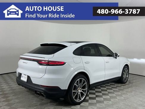 Used 2020 Porsche Cayenne S image 5