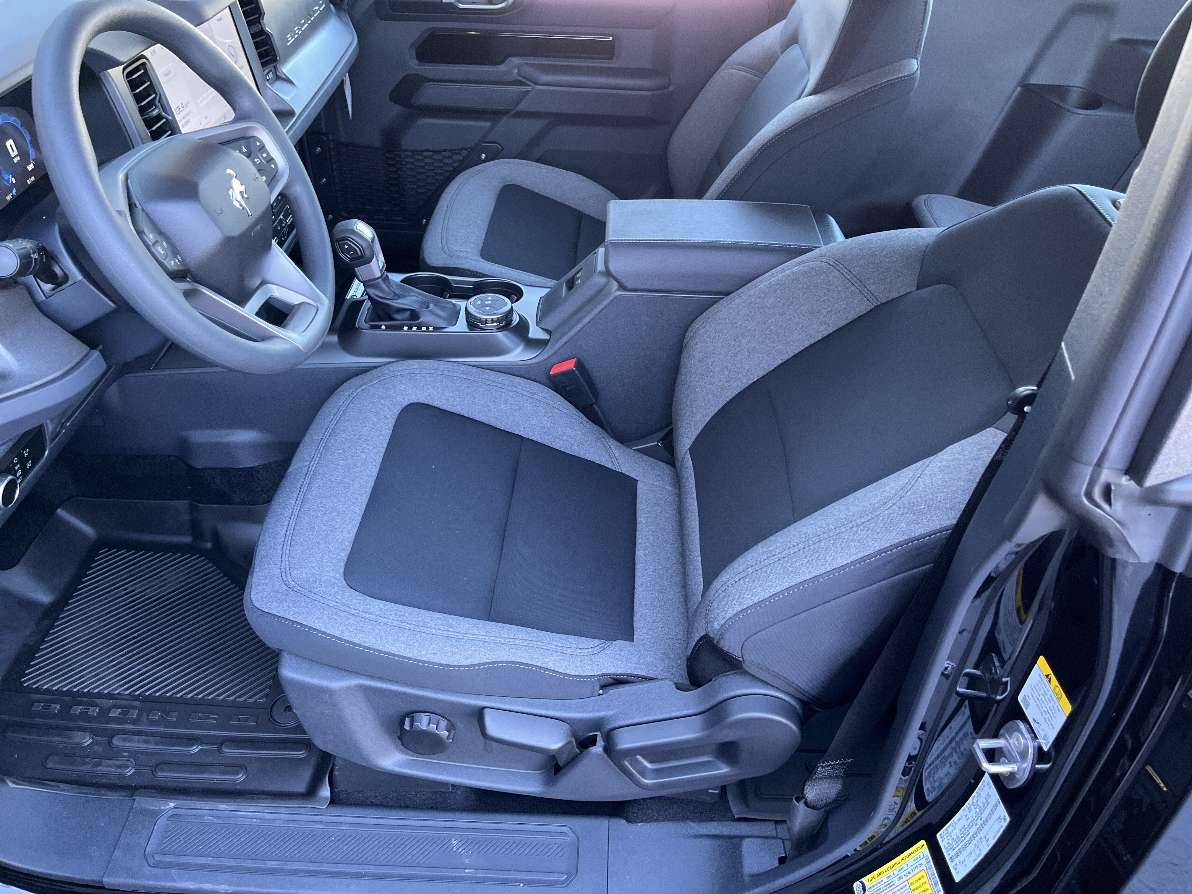 New 2026 Ford Bronco 2-Door AWD/4WD image 10