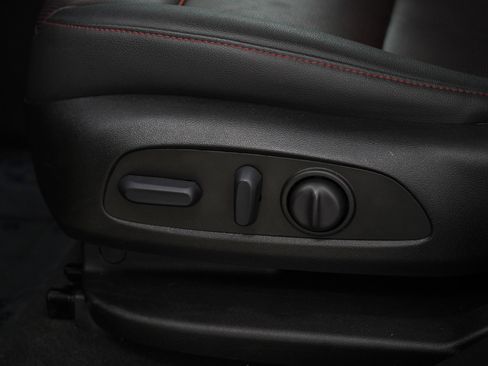 Used 2022 Chevrolet Blazer RS w/ Enhanced Convenience Package image 31