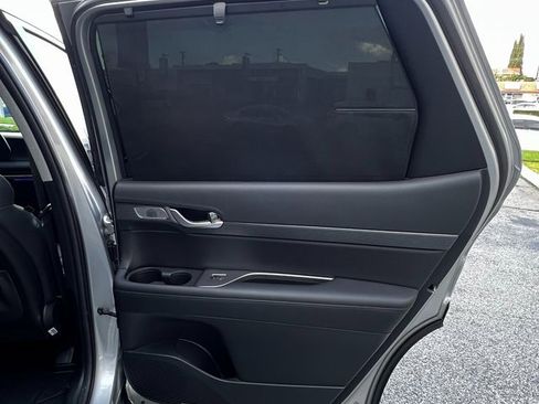 Used 2024 Hyundai Palisade Limited image 17