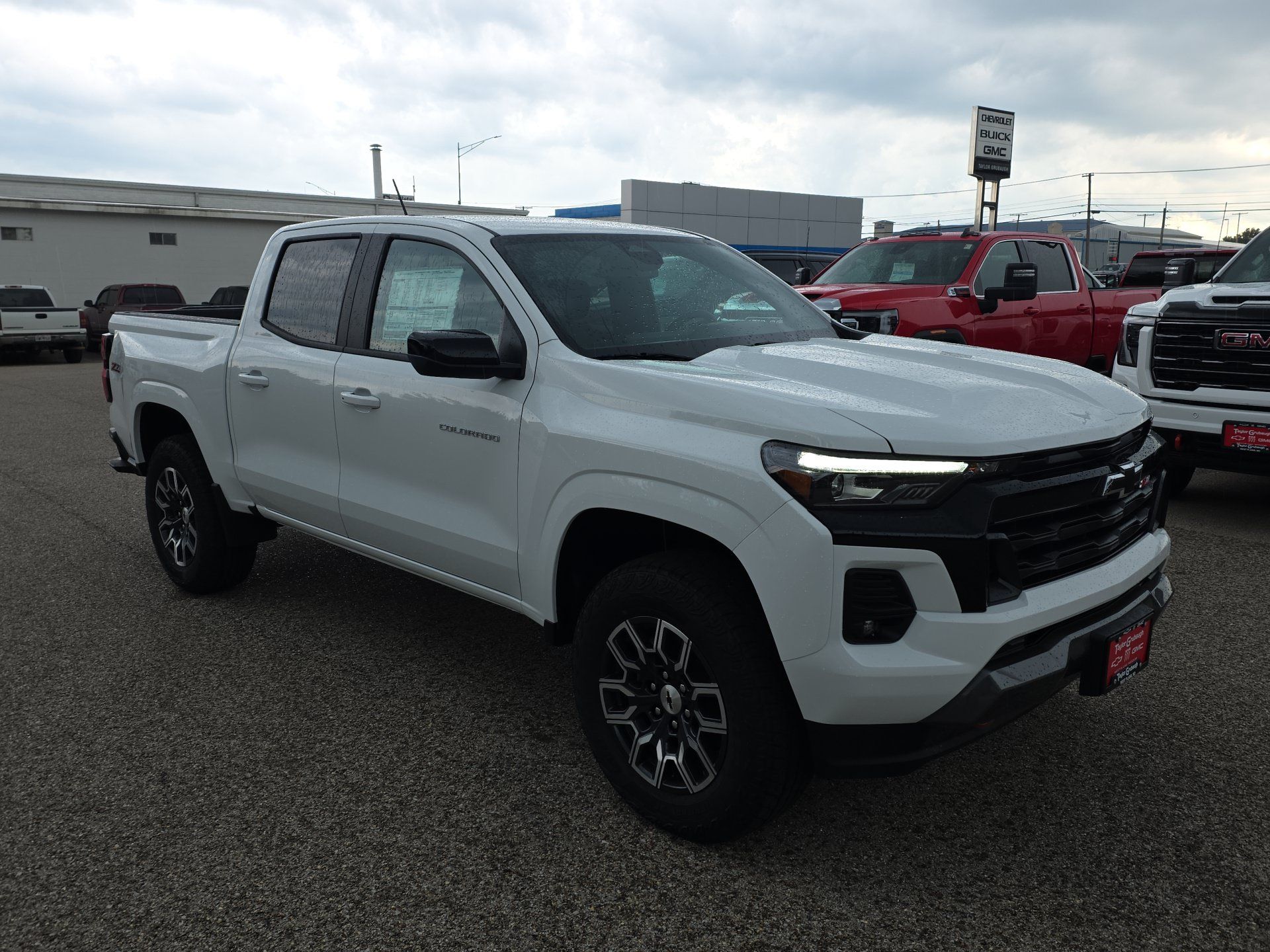 New 2026 Chevrolet Colorado Z71 AWD/4WD image 2