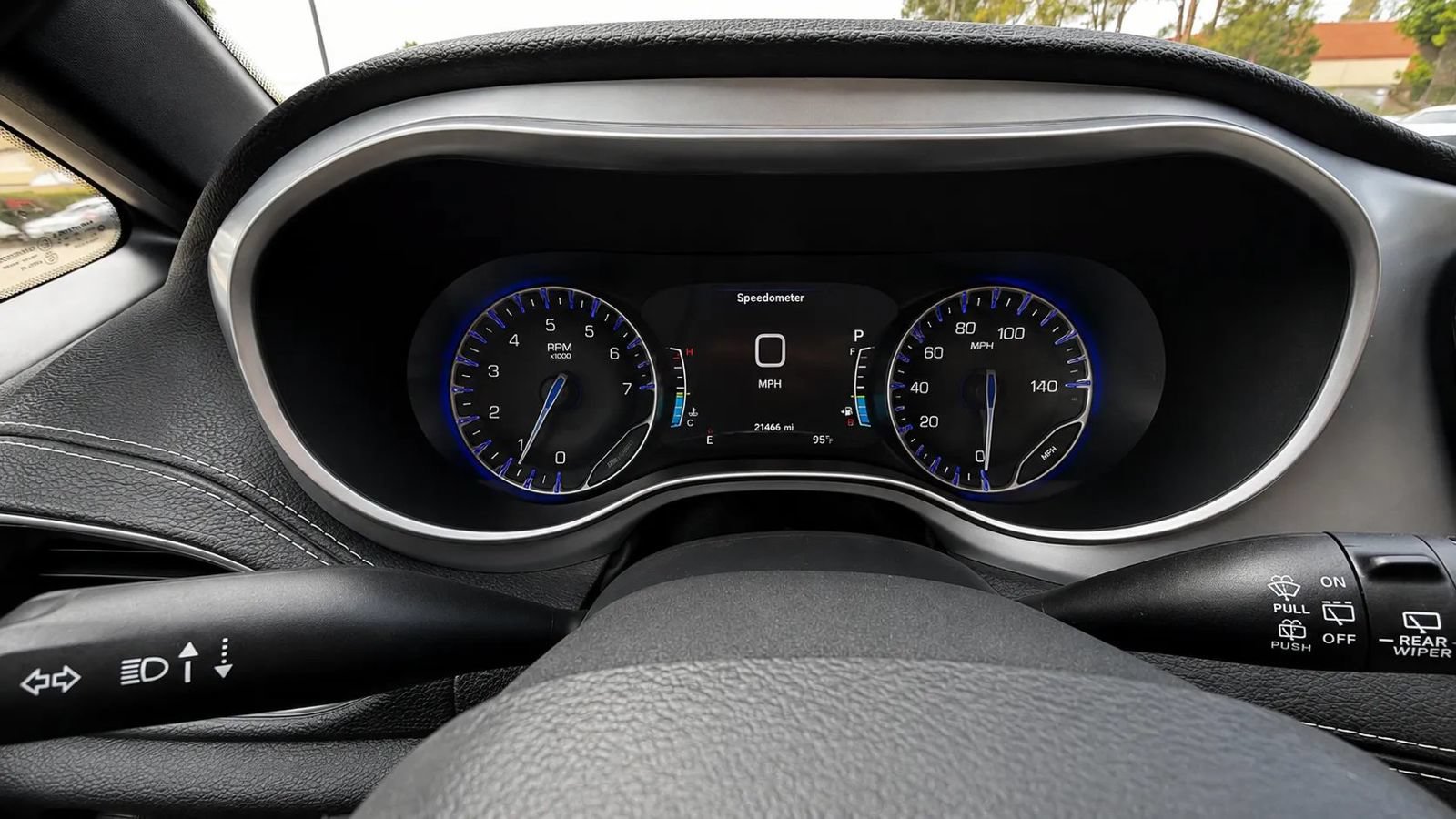 Used 2026 Chrysler Pacifica Limited FWD image 19