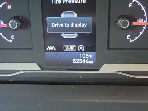 Used 2023 Hyundai Tucson SE FWD image 27