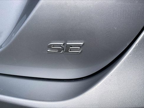 Used 2023 Toyota Camry SE image 27