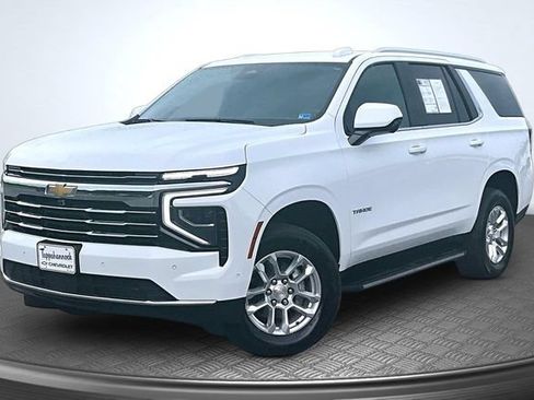 Used 2025 Chevrolet Tahoe LT AWD/4WD image 1