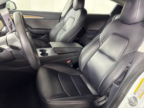 Used 2023 Tesla Model 3 Standard Range RWD image 10