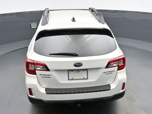 Used 2017 Subaru Outback 2.5i Limited image 21