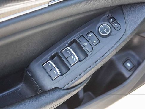 Used 2021 Honda Accord Sport image 26