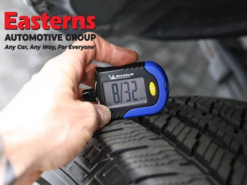 Used 2019 Toyota Tacoma SR image 24