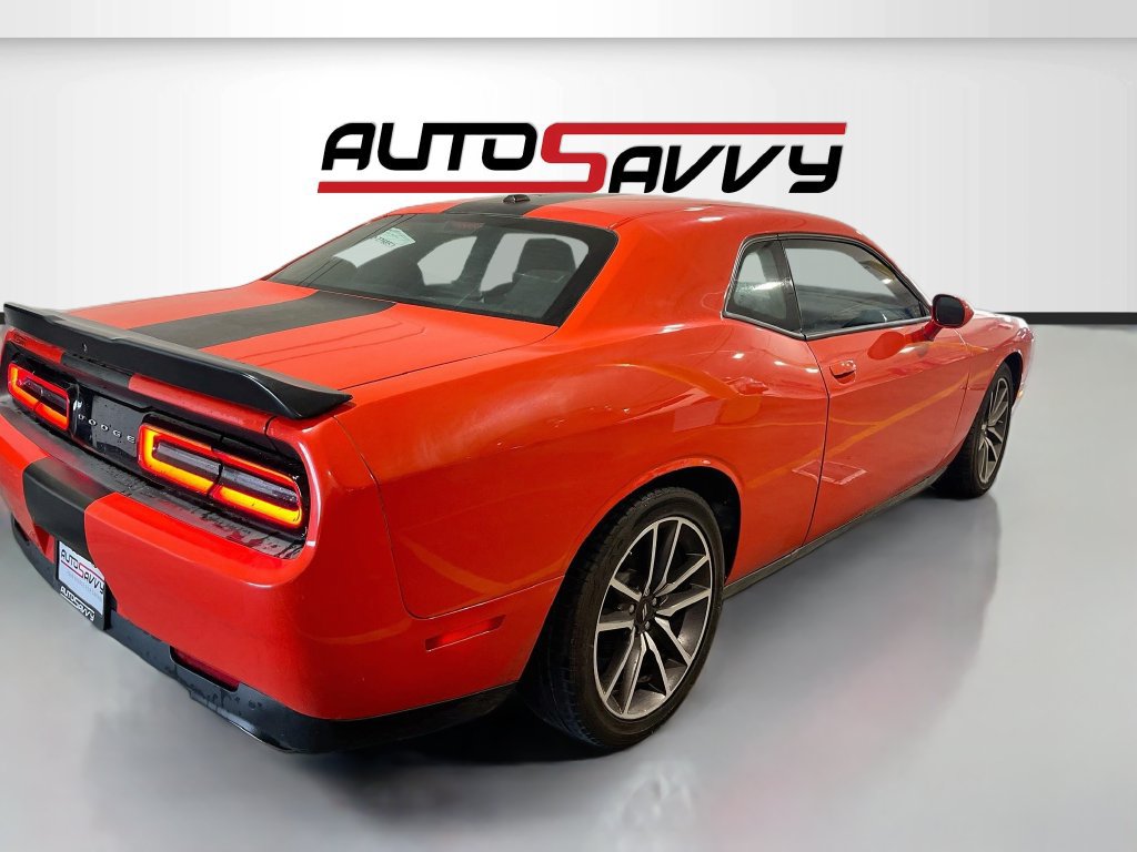 Used 2023 Dodge Challenger R/T RWD image 7
