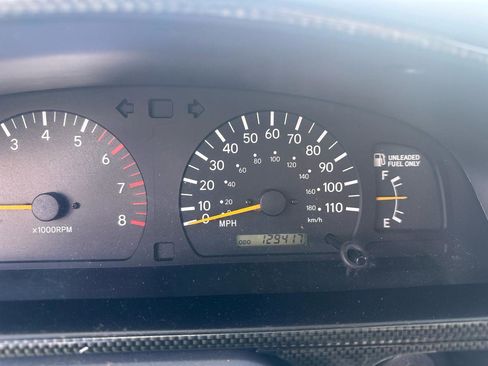 Used 1999 Toyota Tacoma 4x4 Xtracab V6 image 10