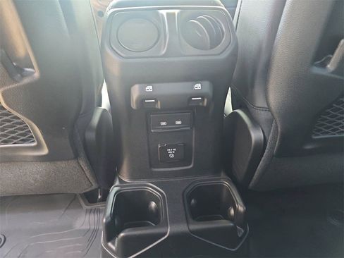 New 2025 Jeep Gladiator Sport w/ Premium Package image 26