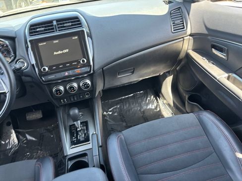 Used 2024 Mitsubishi Outlander Sport ES AWD/4WD image 14