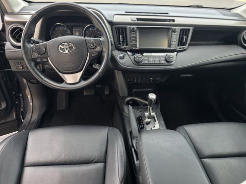 Used 2017 Toyota RAV4 Platinum image 14