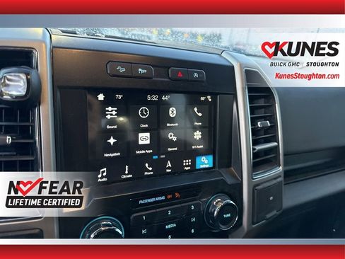 Used 2017 Ford F150 Lariat w/ FX4 Off-Road Package image 31