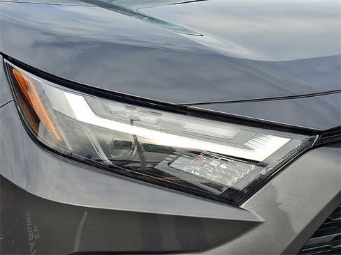 Used 2023 Toyota RAV4 LE image 9