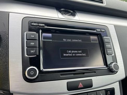 Used 2013 Volkswagen CC Sport FWD image 37
