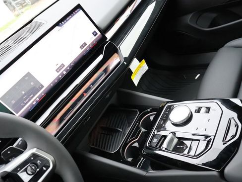 New 2027 BMW 530i xDrive AWD/4WD image 24