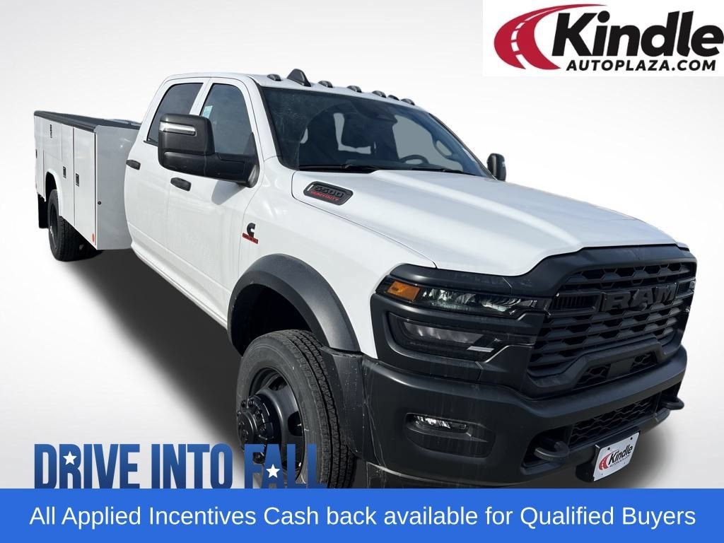 New 2025 RAM 5500 Tradesman AWD/4WD 360° Tour