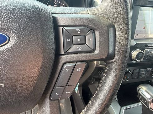 Used 2019 Ford F150 XLT w/ Equipment Group 302A Luxury AWD/4WD image 17