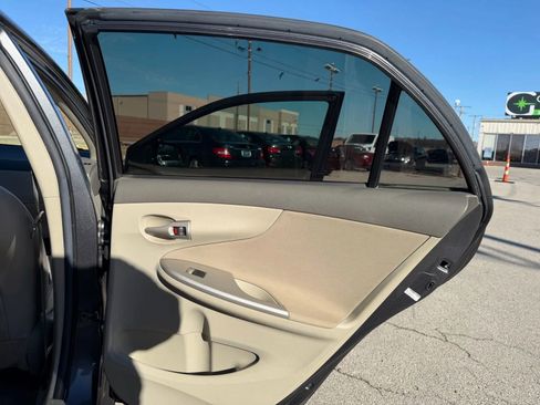 Used 2010 Toyota Corolla LE image 13