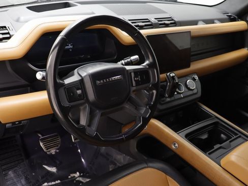 Used 2022 Land Rover Defender 110 X image 6
