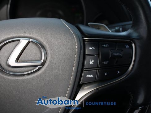 Used 2021 Lexus LS 500h RWD image 13