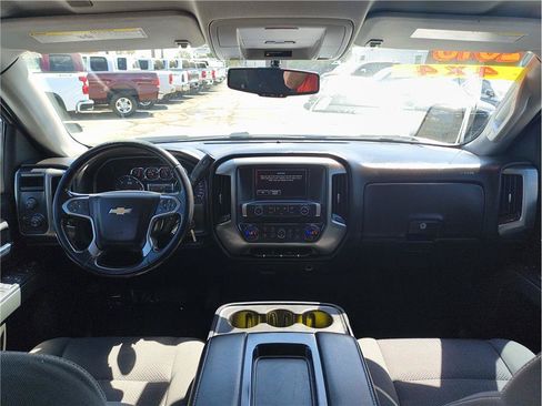 Used 2018 Chevrolet Silverado 1500 LT w/ Texas Edition AWD/4WD image 6