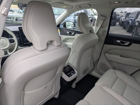 New 2026 Volvo XC60 B5 Ultra w/ Protection Package Premier image 12