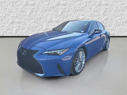 Used 2022 Lexus IS 300 w/ Premium Package image 7