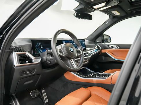 Used 2026 BMW X5 M60i AWD/4WD image 4