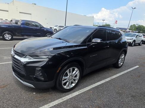 Used 2019 Chevrolet Blazer LT w/ Sun and Wheels Package FWD image 14