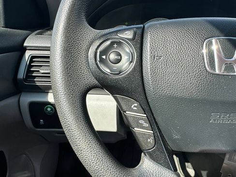 Used 2015 Honda Accord LX image 21