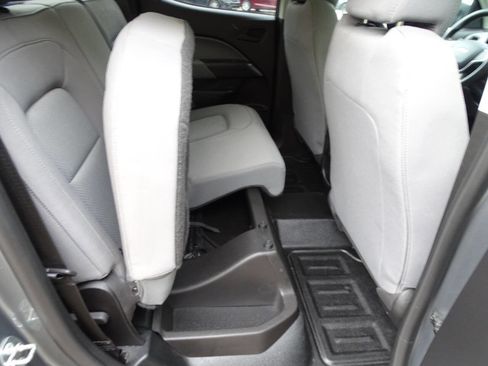 Used 2019 Chevrolet Colorado 4x4 Crew Cab w/ WT Convenience Package image 33