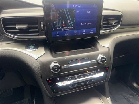 Used 2020 Ford Explorer XLT w/ Equipment Group 202A image 66