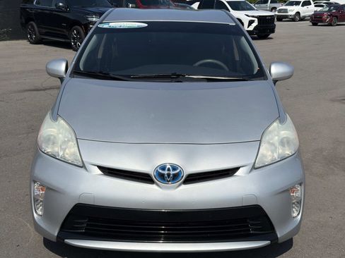 Used 2014 Toyota Prius Three FWD image 2