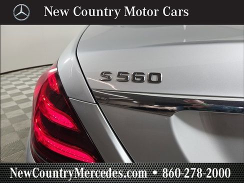 Used 2018 Mercedes-Benz S 560 4MATIC Sedan image 8