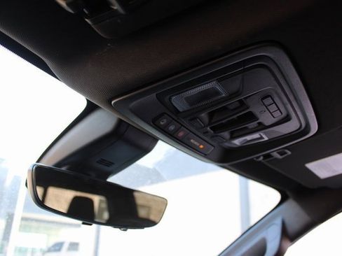 Used 2021 GMC Sierra 1500 AT4 w/ Technology Package image 28