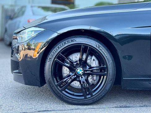 Used 2018 BMW 340i xDrive Sedan w/ Premium Package AWD/4WD image 11