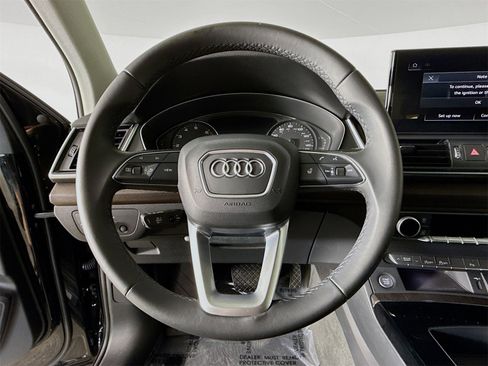 Certified 2023 Audi Q5 2.0T Premium image 11