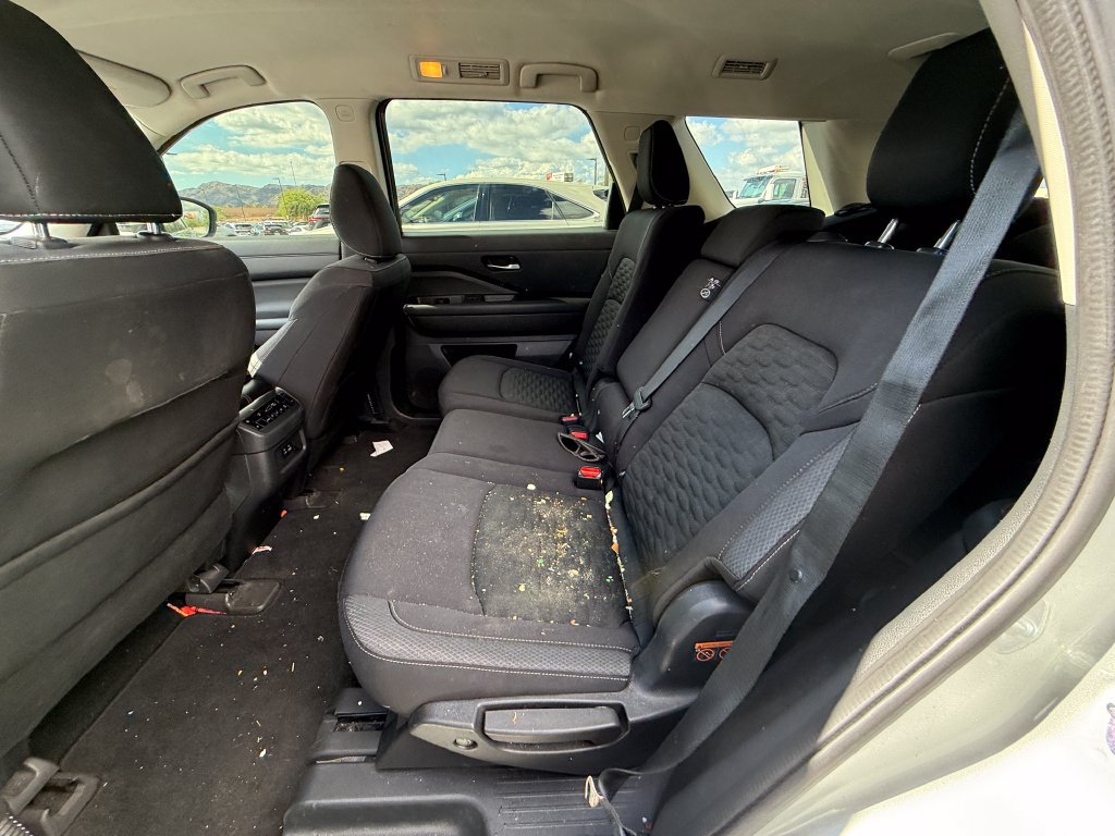 Used 2022 Nissan Pathfinder SV FWD image 10