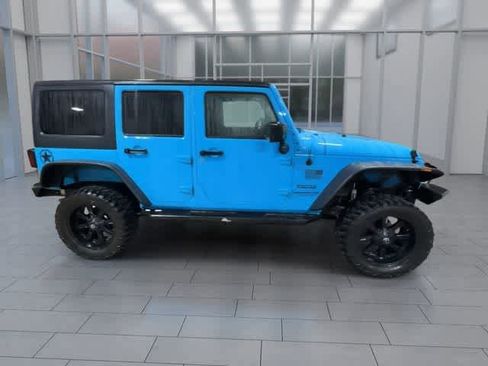 Used 2017 Jeep Wrangler Unlimited Sport w/ Quick Order Package 24S image 9