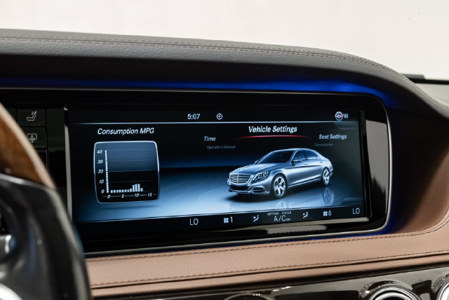 Used 2017 Mercedes-Benz S 550 4MATIC Sedan image 18