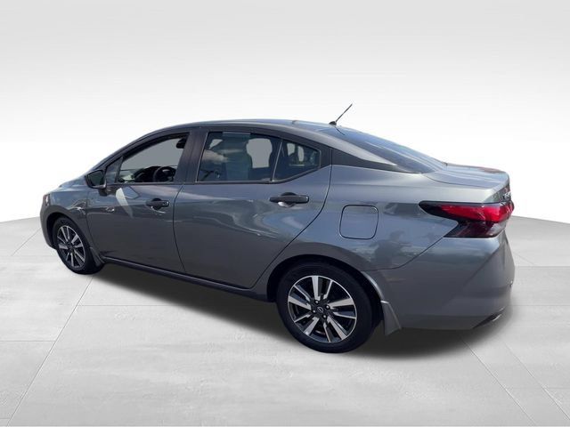 Used 2025 Nissan Versa S w/ S Plus Package FWD image 4