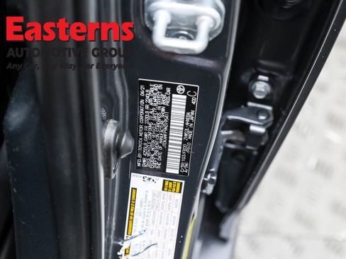 Used 2021 Toyota Prius Prime LE image 33