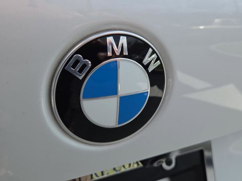 Used 2021 BMW X5 xDrive40i w/ M Sport Package image 17