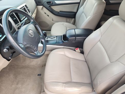 Used 2008 Toyota 4Runner SR5 image 13