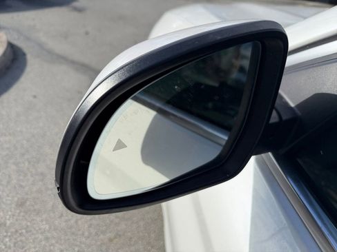 Used 2024 BMW X4 xDrive30i image 34