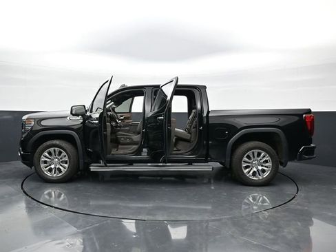Used 2025 GMC Sierra 1500 Denali AWD/4WD image 49
